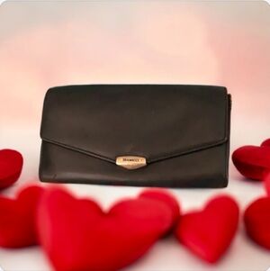 DIAMICCI wallet black leather lots of room gold hardware good shape